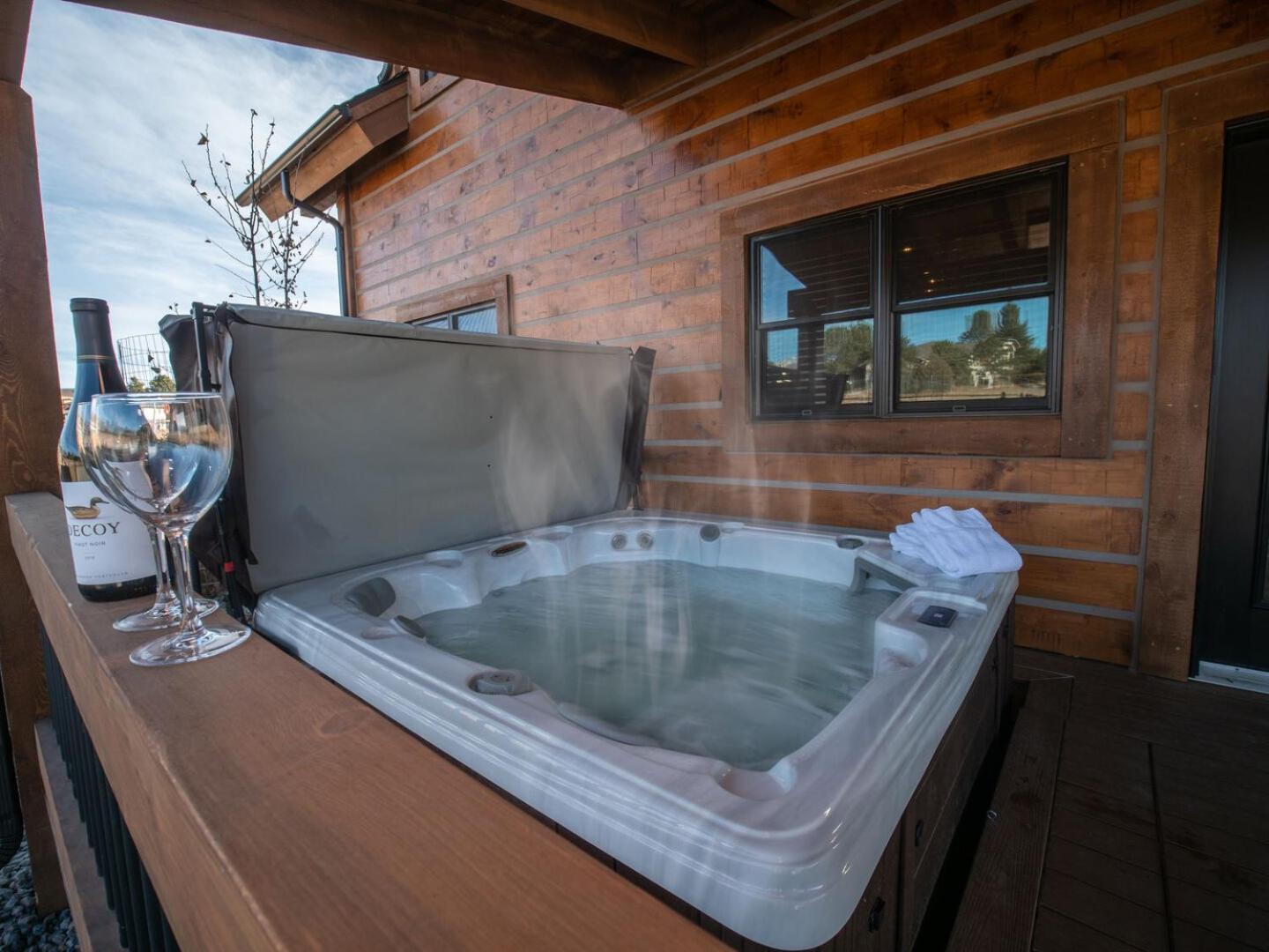 Chic Retreat Indoor Outdoor Fireplace, Private Jacuzzi, Great Location! Estes Park Quarto foto